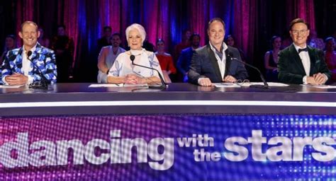 Dancing With The Stars: All Stars 2022 - Meet the hosts and judges