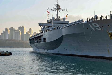 USS Blue Ridge Arrives in South Korea for Port Visit > U.S. Indo-Pacific Command > News Article View