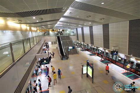 Bishan MRT Station – Overhead view of platform from concourse level ...