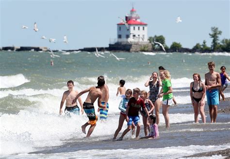The 6 best Lake Erie beaches near Cleveland - cleveland.com