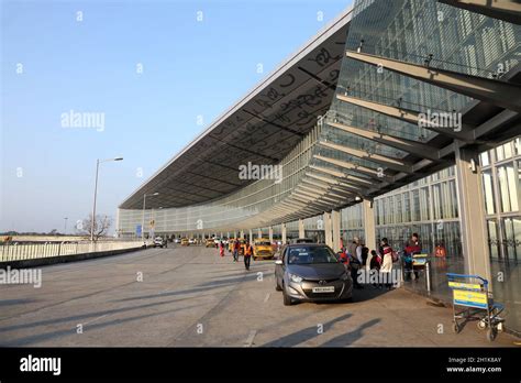 The new terminal of International departures of Kolkata airport, India ...