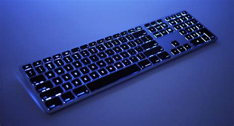 matias Wireless Keyboard with Backlight - the Better Apple Keyboard ...