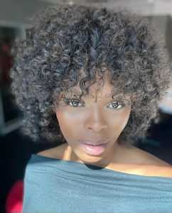 Unathi Nkayi Biography: Age, Net Worth, Husband, Child, New Boyfriend ...