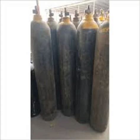 Liquid Carbon Dioxide Gas at Rs 2500/kg | CO2 in Mahul Khas | ID: 2852671287497