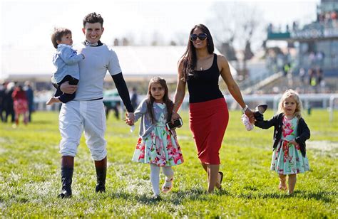 Grand National Day in Pictures: Racegoers 'dressed to the nines' as ...