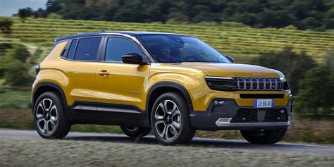 Jeep Avenger: Der Elektro-Jeep im ADAC Test + Testfahrt im Hybrid