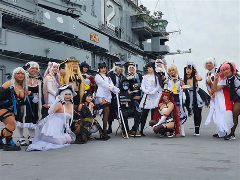 Cosplay on the flight deck of the USS Hornet at CarrierCon : r/AzureLane