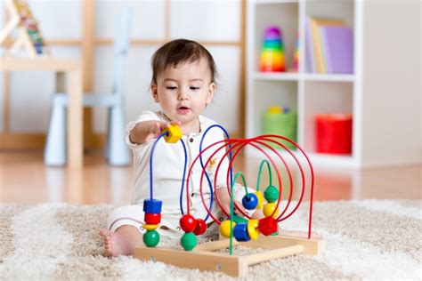 When Babies Start Playing With Toys | Play Like Mum