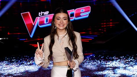 Gina Miles of Paxton, Illinois Wins Season 23 of NBC’s ‘The Voice’ – NBC Chicago