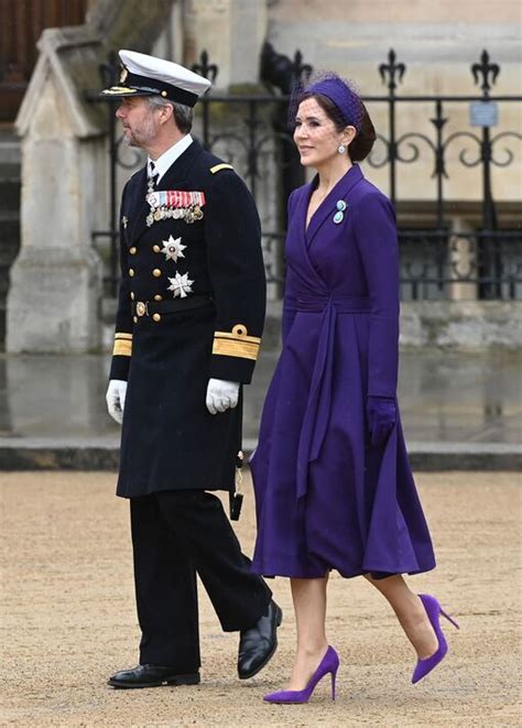 Crown Princess Mary of Denmark channels Kate in purple dress at King Charles's Coronation ...