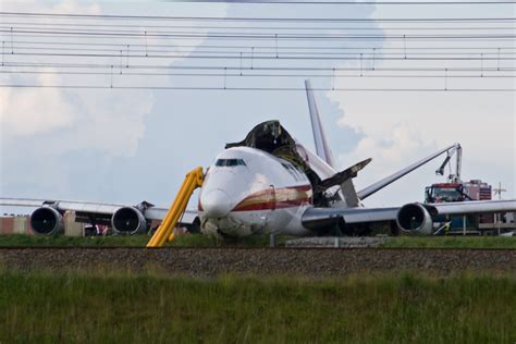 File:Boeing 747 crash bxl.jpg - Wikipedia