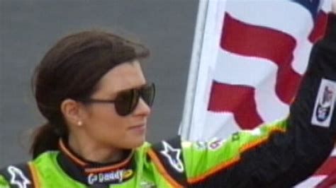 Danica Patrick Finishes 8th at Daytona; Investigators Look Into NASCAR ...