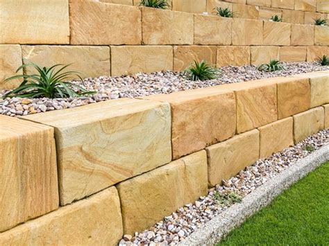 Brisbane Sandstone Block Suppliers | Blocks, Boulders & Steps