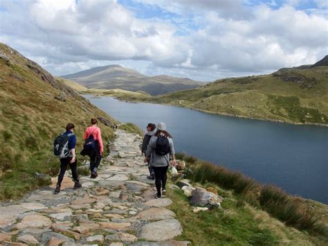 An Epic Day Hiking Mount Snowdon - Two Feet, One World