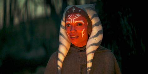 Star Wars: How Old Is Ahsoka Tano in The Mandalorian Era?