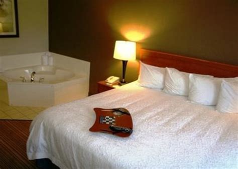 Hampton Inn La Porte - UPDATED 2017 Prices & Hotel Reviews (LaPorte, IN) - TripAdvisor