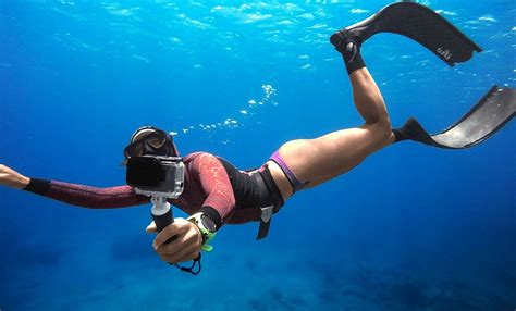 Underwater Camera Guide | Underwater photography for beginners