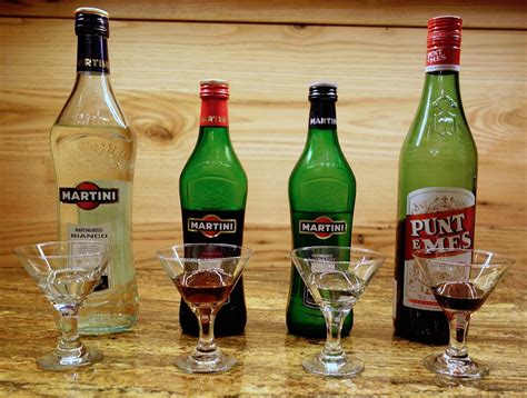 Top 10 Vermouth Drinks - Only Foods