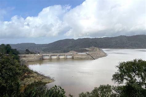 Santa Barbara: Lake Cachuma predicted to spill due to rain | San Luis ...