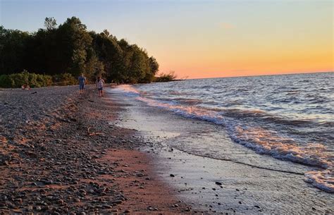 15 Best Lake Erie Beaches in Ohio - Travel Inspired Living