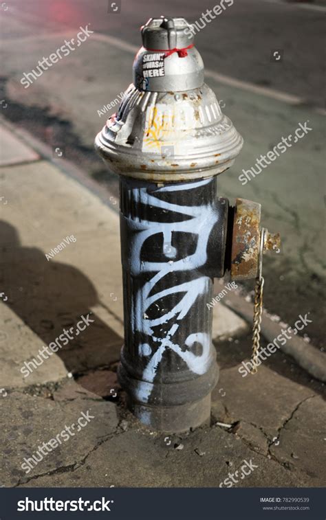 Fire Hydrant Graffiti Lower East Side Stock Photo 782990539 | Shutterstock