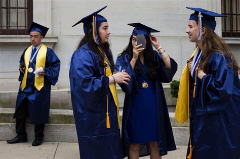 Supply of U.S. high school graduates is stagnating, posing challenge for colleges - The ...