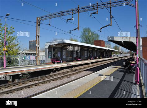 Basildon Rail station Stock Photo - Alamy