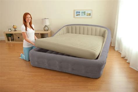 intex 67972 king size inflatable bed with electric air pump and 2 inflatable pillows, living ...