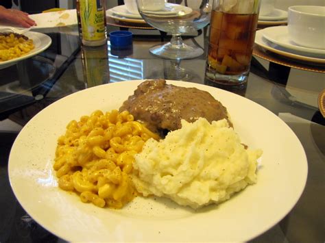 What's Cooking With The Inman's: Country Style Steak & Gravy