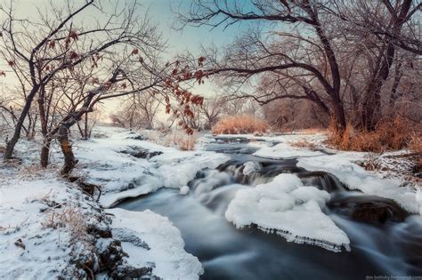 Beautiful winter landscapes – the Krynka River · Ukraine travel blog