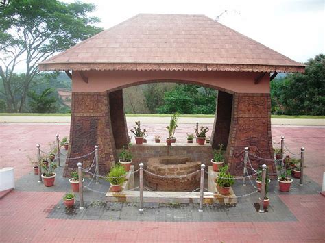 Pazhassi Raja Tomb, Wayanad - Entry Fee, Visit Timings, Things To Do & More...