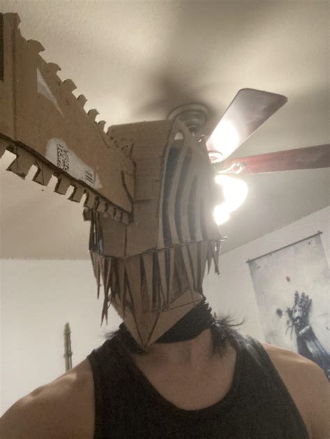 made my own chainsaw man mask : r/ChainsawMan