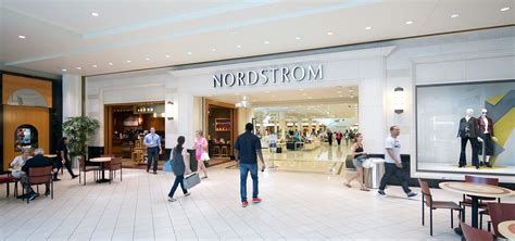 Nordstrom to close Dulles Town Center Mall store in September