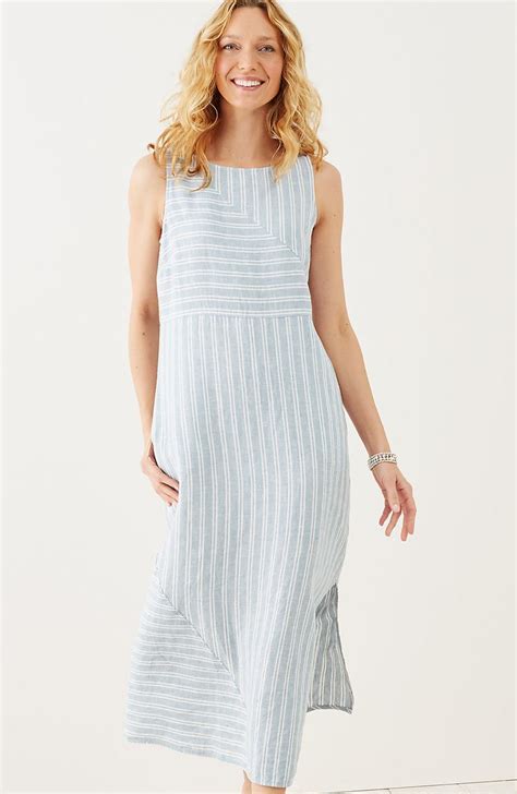 long striped linen dress | Clothes for women, Striped linen dress, Stripe outfits