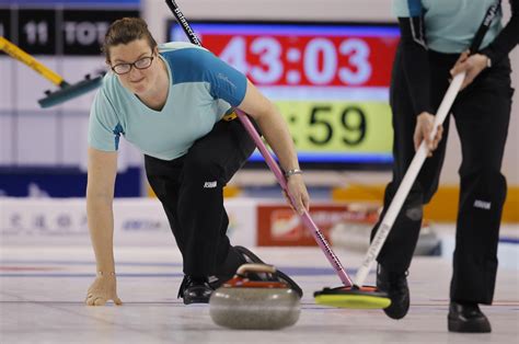 Drama on ice at curling championships - Photo 9 - Pictures - CBS News