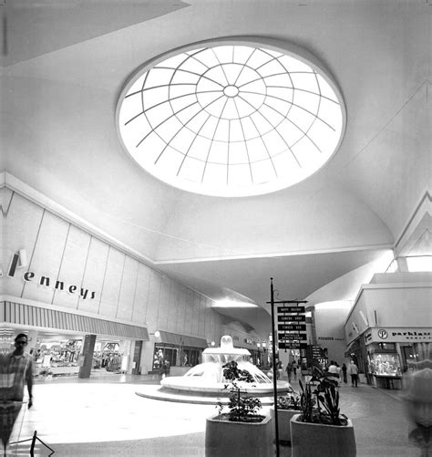 Great Historic Photos of Boulevard Mall Las Vegas – Timo Kuusela, CSM