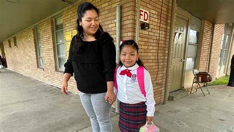 PHOTO GALLERY — Bob Hope Schools begin the 2022-23 school year - Port Arthur News | Port Arthur News