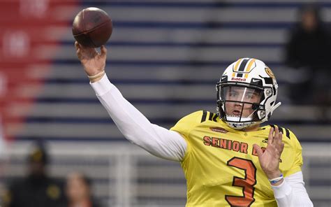 WATCH: Drew Lock makes three NFL-quality throws at Senior Bowl practice