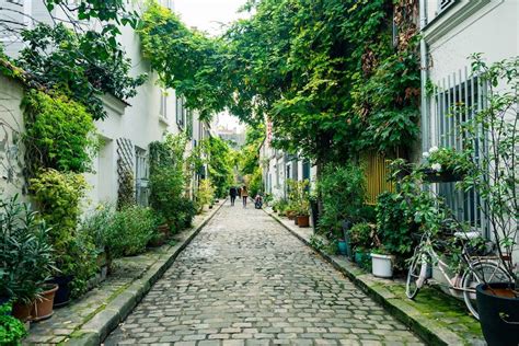 Your neighborhood guide to the 14th arrondissement of Paris