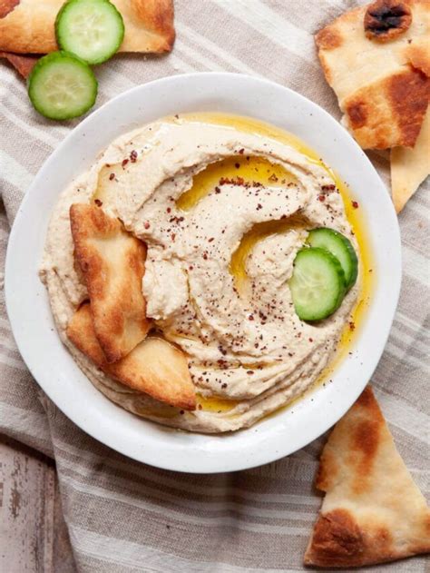 Easy Hummus Recipe (made in a blender) - Healthful Blondie