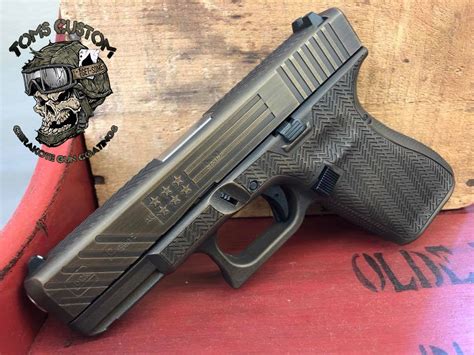 Glock19 Gen5 Full Laser Work Battleworn - Toms Custom Guns