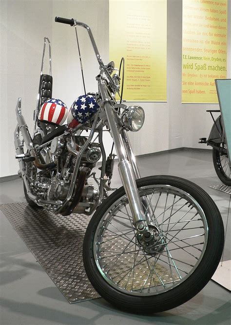 This man created the most iconic 'Captain America' bike for the 1969 Easy Rider film but was ...