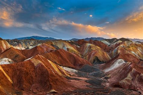 3 days in Zhangye and the Rainbow Mountains of China