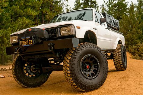 1983 4x4 Toyota Pickup Truck | Feature Friday – Method Race Wheels