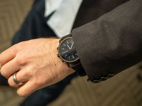 Skagen Falster 3 hands-on: Bigger, smarter, and way more comfortable ...