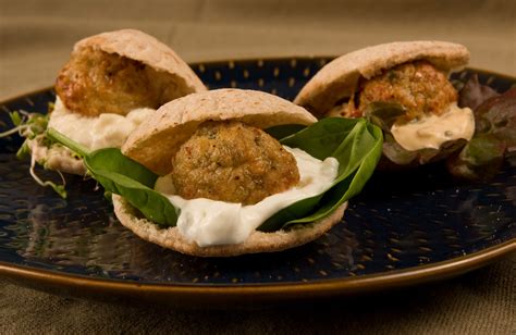 Chicken Meatball Mini Pitas | Rosemount Foods