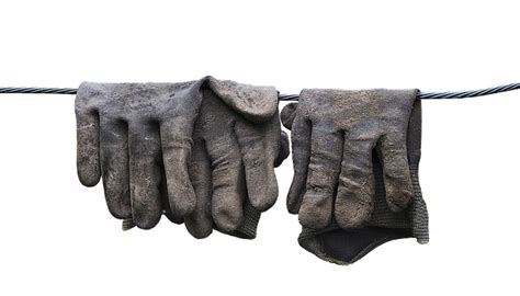 The Pros and Cons of Leather Work Gloves - SafetyCompany.com