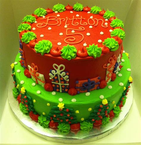 Simple Christmas Tree Christmas Cake Decoration Ideas | The Cake Boutique