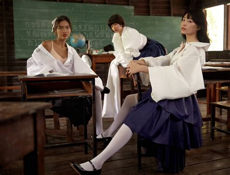 Thailand's 'rule-breaker' school uniforms challenge tradition - The Japan Times