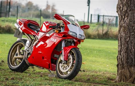 Ducati 748 | Two Wheels Good | Pinterest | Ducati 748, Ducati and Wheels